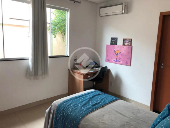 Imagem Casa com 3 Quartos à Venda, 191 m² em Jardins Madri - Goiânia Imagem Casa com 3 Quartos à Venda, 191 m² em Jardins Madri - Goiânia