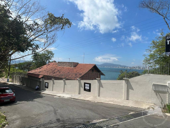 Imagem Casa à Venda, 3.400 m² em Canto Da Praia - Itapema Imagem Casa à Venda, 3.400 m² em Canto Da Praia - Itapema