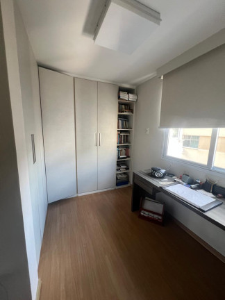 Imagem Imóvel com 3 Quartos à Venda, 107 m² em Icaraí - Niterói Imagem Imóvel com 3 Quartos à Venda, 107 m² em Icaraí - Niterói