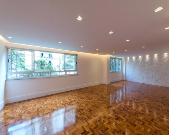 Apartamento com 4 Quartos à Venda, 210 m² em Santa Cecília - São Paulo