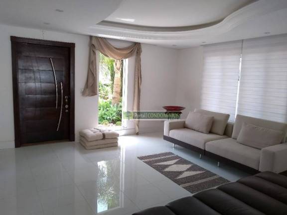 Imagem Casa com 4 Quartos à Venda, 480 m² em Santo Inácio - Curitiba Imagem Casa com 4 Quartos à Venda, 480 m² em Santo Inácio - Curitiba