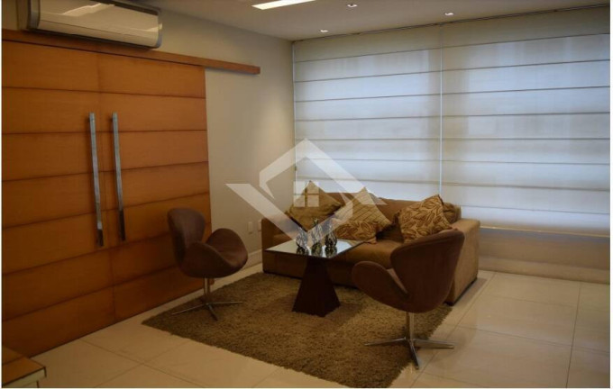 Imagem Apartamento com 7 Quartos à Venda, 350 m² em Copacabana - Rio De Janeiro