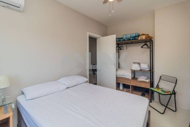 Imagem Apartamento com 1 Quarto à Venda, 35 m² em Santo Antônio - Porto Alegre Imagem Apartamento com 1 Quarto à Venda, 35 m² em Santo Antônio - Porto Alegre