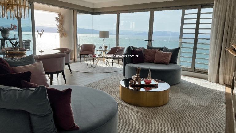 Imagem Apartamento com 3 Quartos à Venda, 209 m² em Agronômica - Florianópolis