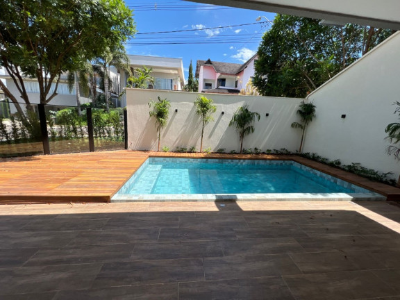 Imagem Casa de Condomínio com 5 Quartos à Venda, 490 m² em Condomínio Do Lago - Goiânia