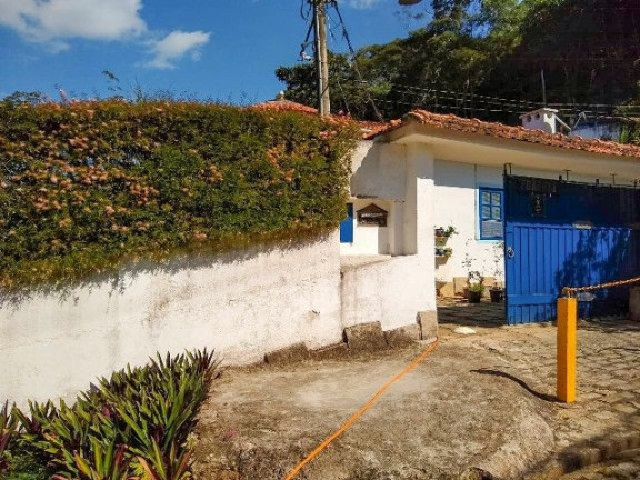 Imagem Casa com 3 Quartos à Venda, 200 m² em Albuquerque - Teresópolis Imagem Casa com 3 Quartos à Venda, 200 m² em Albuquerque - Teresópolis