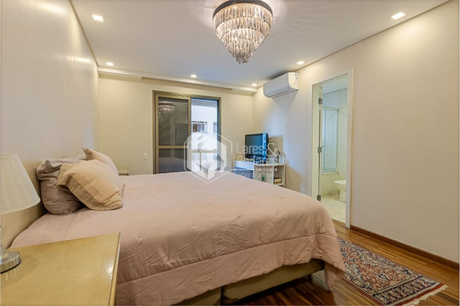 Imagem Apartamento com 3 Quartos à Venda, 200 m² em Indianópolis - São Paulo