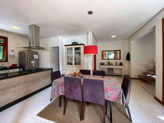 Imagem Casa com 3 Quartos à Venda, em Vilarejo - Carapicuíba Imagem Casa com 3 Quartos à Venda, em Vilarejo - Carapicuíba