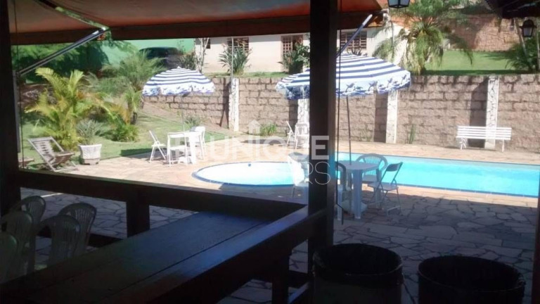 Imagem Casa de Condomínio com 1 Quarto à Venda, 6.300 m² em Vinhedo