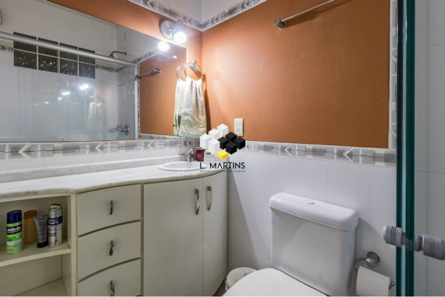 Imagem Casa com 3 Quartos à Venda, 464 m² em Santo Antônio - Porto Alegre Imagem Casa com 3 Quartos à Venda, 464 m² em Santo Antônio - Porto Alegre
