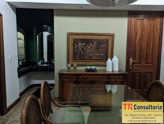 Imagem Casa com 3 Quartos à Venda, 1.700 m² em Turf Club - Campos Dos Goytacazes
