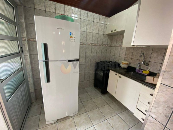 Imagem Casa com 2 Quartos à Venda, 65 m²