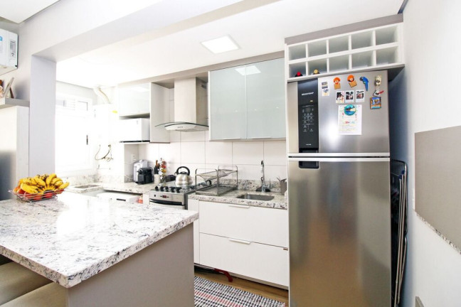 Imagem Apartamento com 2 Quartos à Venda, 52 m² em Santana - Porto Alegre