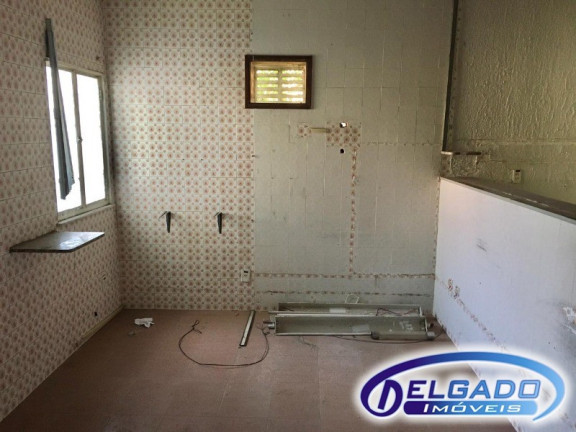 Imagem Sobrado com 5 Quartos para Alugar, 280 m² em Centro - Itaborai