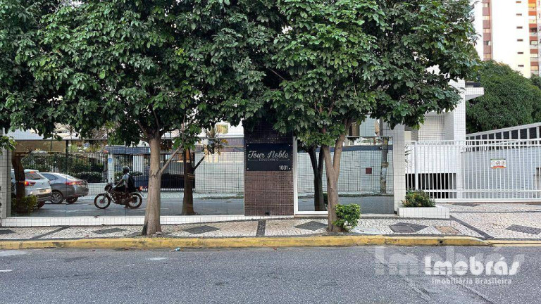 Imagem Apartamento com 3 Quartos à Venda, 256 m² em Aldeota - Fortaleza Imagem Apartamento com 3 Quartos à Venda, 256 m² em Aldeota - Fortaleza
