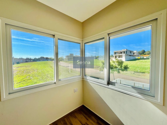 Imagem Casa com 3 Quartos à Venda, 415 m² em Vila Nova Esperia - Jundiaí Imagem Casa com 3 Quartos à Venda, 415 m² em Vila Nova Esperia - Jundiaí