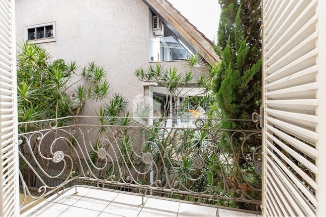 Imagem Casa com 4 Quartos à Venda, 830 m² em Jardim Cordeiro - São Paulo