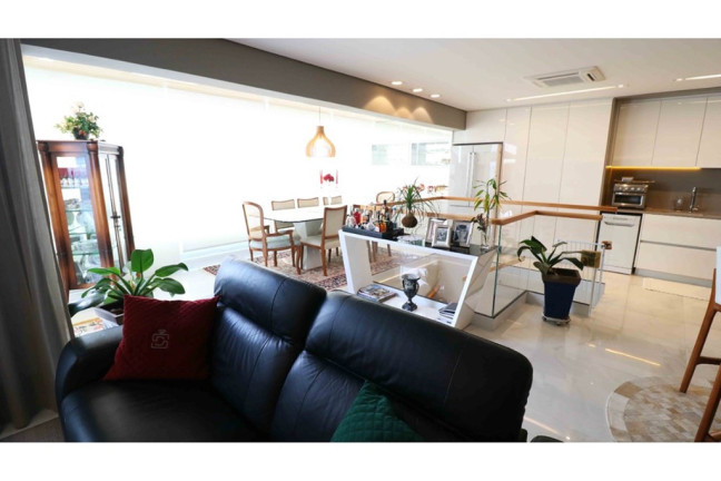 Imagem Imóvel com 1 Quarto à Venda, 138 m² em Pinheiros - São Paulo Imagem Imóvel com 1 Quarto à Venda, 138 m² em Pinheiros - São Paulo