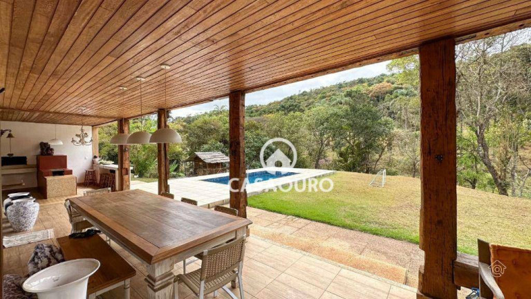 Imagem Casa com 3 Quartos à Venda, 360 m² em Pasargada - Nova Lima