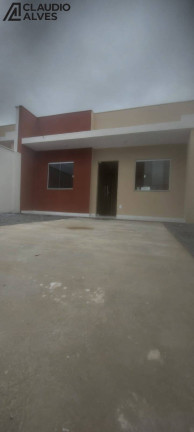 Imagem Casa com 2 Quartos à Venda, 55 m² em 35º Bi - Feira De Santana