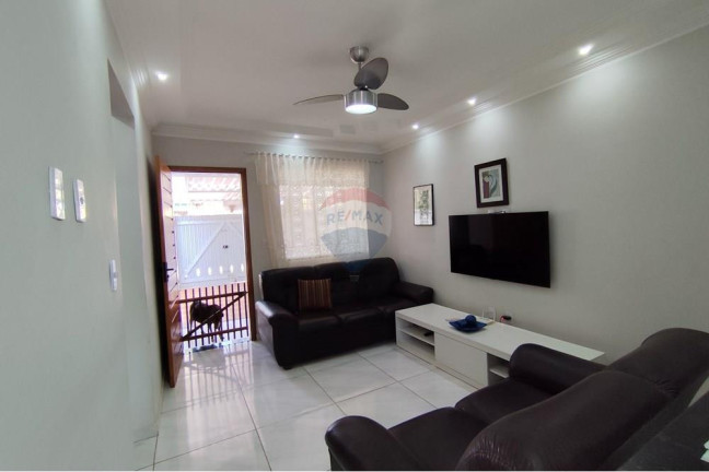 Imagem Casa com 2 Quartos à Venda, 60 m² em Bairro Itaipuacu - Maricá Imagem Casa com 2 Quartos à Venda, 60 m² em Bairro Itaipuacu - Maricá