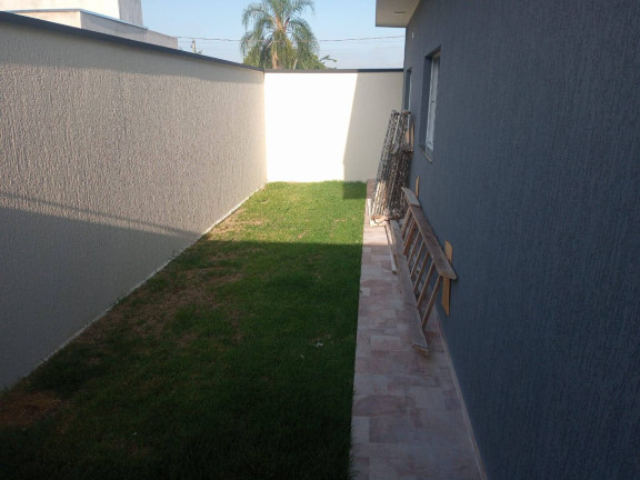 Imagem Casa com 3 Quartos à Venda, 250 m² em Guedes - Tremembé