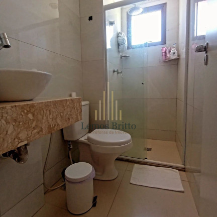 Imagem Imóvel com 3 Quartos à Venda, 10 m² em Paralela - Salvador Imagem Imóvel com 3 Quartos à Venda, 10 m² em Paralela - Salvador