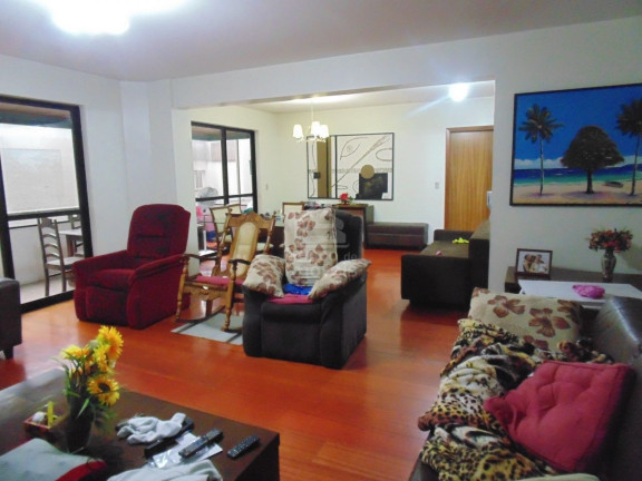 Imagem Apartamento com 3 Quartos à Venda, 222 m² em Centro - Santa Maria Imagem Apartamento com 3 Quartos à Venda, 222 m² em Centro - Santa Maria