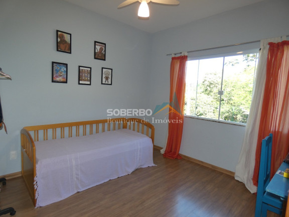 Imagem Casa com 4 Quartos à Venda, 415 m² em Vargem Grande - Teresópolis