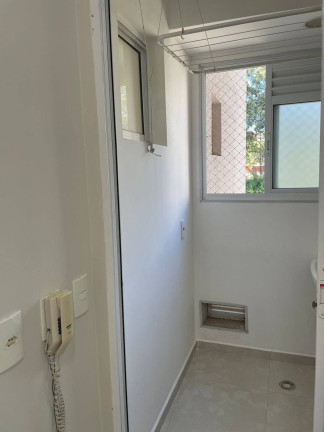 Imagem Apartamento com 3 Quartos à Venda, 69 m² em Parque Reboucas - São Paulo