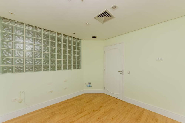 Sala Comercial à Venda, 56 m² em Consolação - São Paulo