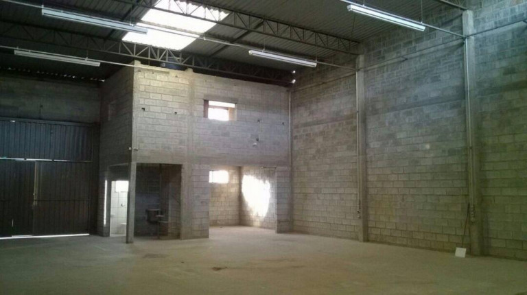 Imagem Galpão para Alugar, 320 m² em Jardim Santa Rosa - Sorocaba Imagem Galpão para Alugar, 320 m² em Jardim Santa Rosa - Sorocaba