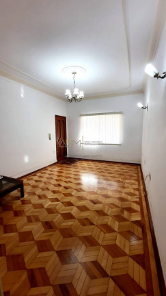 Imagem Casa com 3 Quartos à Venda, 242 m² em Centro - Botucatu