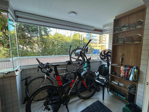 Imagem Apartamento com 3 Quartos à Venda, 126 m² em Centro - Florianópolis Imagem Apartamento com 3 Quartos à Venda, 126 m² em Centro - Florianópolis