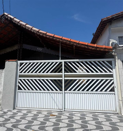 Casa com 2 Quartos à Venda, 70 m² em Maracanã - Praia Grande