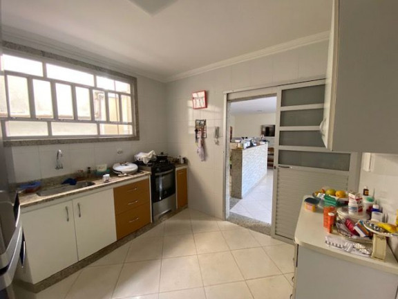 Imagem Sobrado com 3 Quartos à Venda, 630 m² em Olaria - Vila Velha Imagem Sobrado com 3 Quartos à Venda, 630 m² em Olaria - Vila Velha