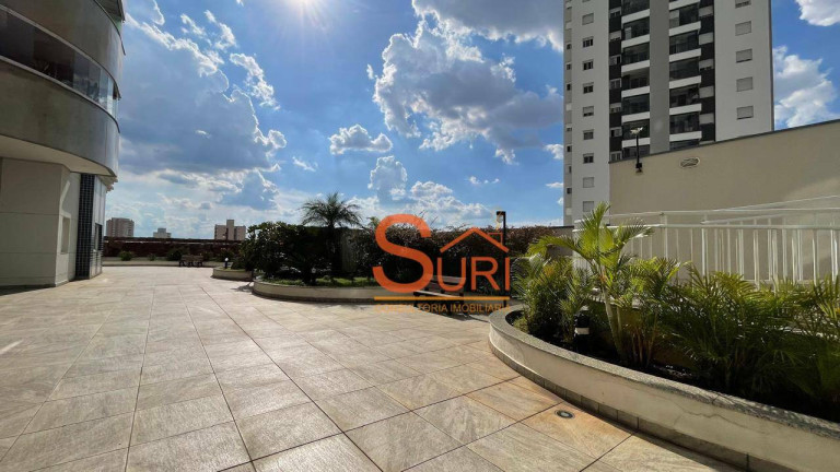 Imagem Apartamento com 3 Quartos à Venda, 126 m² em Vila Scarpelli - Santo André