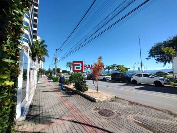 Imagem Apartamento com 2 Quartos à Venda, 134 m² em Centro - Florianópolis