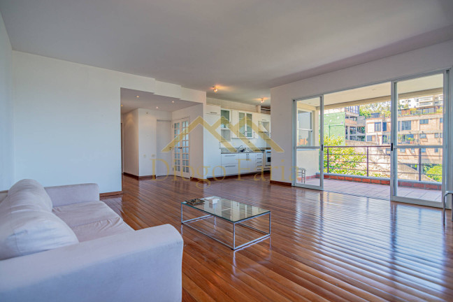 Imagem Casa de Condomínio com 3 Quartos à Venda, 211 m² em Pinheiros - São Paulo Imagem Casa de Condomínio com 3 Quartos à Venda, 211 m² em Pinheiros - São Paulo