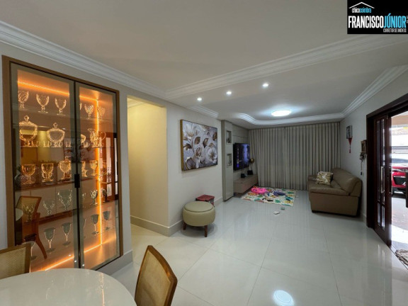 Imagem Casa com 4 Quartos à Venda, 363 m² em Nova Suiça - Goiânia Imagem Casa com 4 Quartos à Venda, 363 m² em Nova Suiça - Goiânia