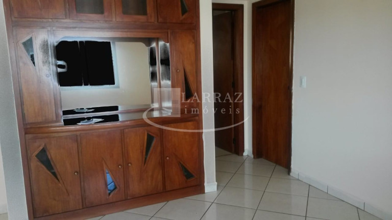 Imagem Imóvel com 3 Quartos à Venda, 132 m² em Santa Cruz - Ribeirao Preto