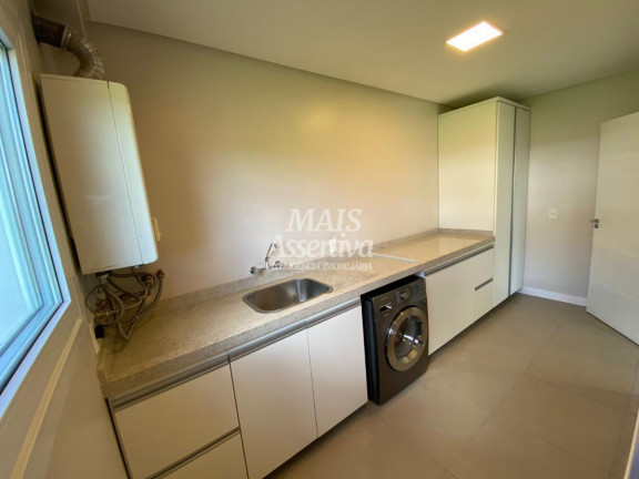 Imagem Casa com 4 Quartos à Venda, 400 m² em Centro - Canela Imagem Casa com 4 Quartos à Venda, 400 m² em Centro - Canela