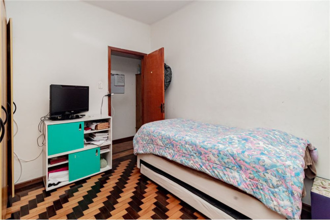 Imagem Imóvel com 2 Quartos à Venda, em Centro Histórico - Porto Alegre Imagem Imóvel com 2 Quartos à Venda, em Centro Histórico - Porto Alegre