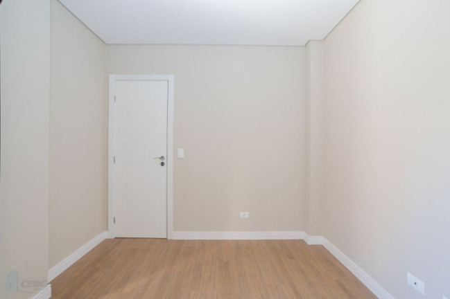 Imagem Casa de Condomínio com 3 Quartos à Venda, 125 m² em água Verde - Curitiba
