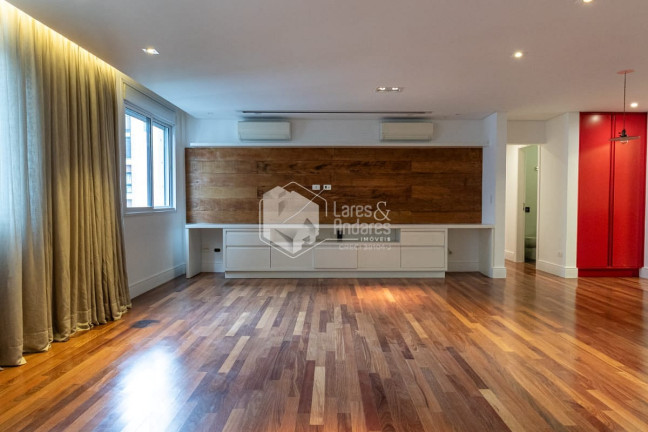 Imagem Apartamento com 1 Quarto à Venda, 134 m² em Itaim Bibi - São Paulo Imagem Apartamento com 1 Quarto à Venda, 134 m² em Itaim Bibi - São Paulo