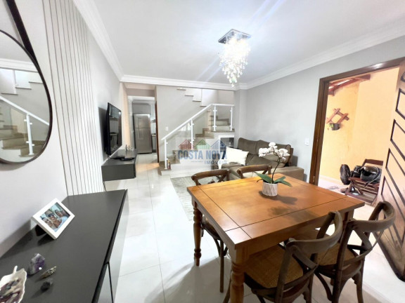 Imagem Casa com 3 Quartos à Venda, 128 m² Imagem Casa com 3 Quartos à Venda, 128 m²