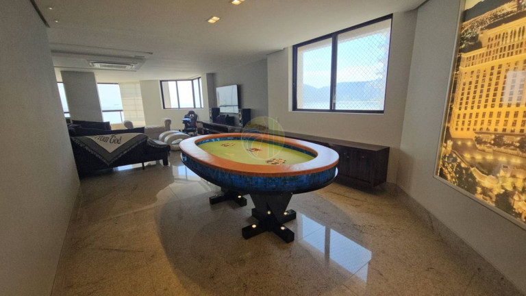 Imagem Apartamento com 4 Quartos para Alugar,  em Centro - Balneário Camboriú