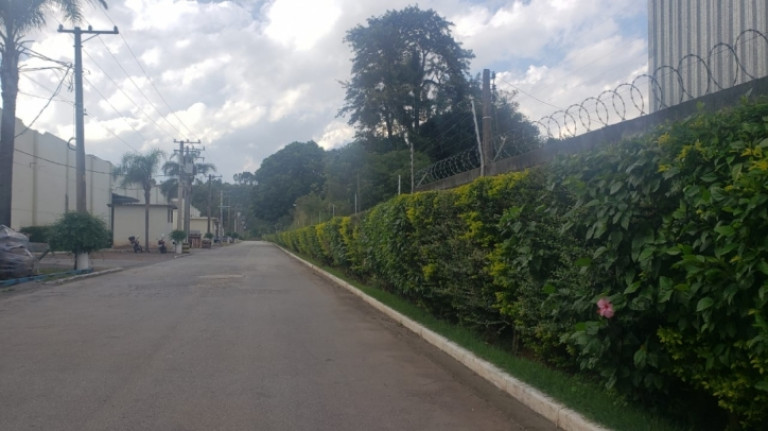 Imagem Casa para Alugar, 500 m² em Fazendinha - Santana De Parnaíba