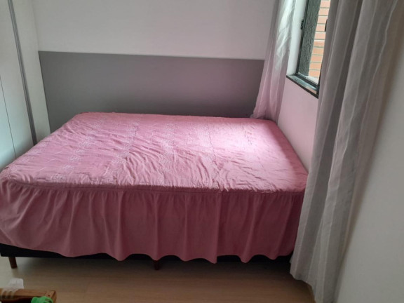 Imagem Apartamento com 2 Quartos à Venda,  em Abranches