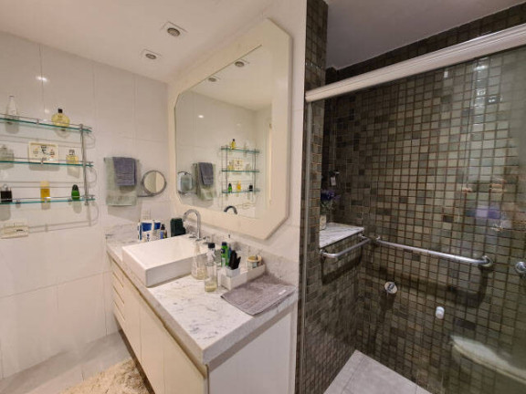 Imagem Apartamento com 3 Quartos à Venda, 150 m² em Leblon - Rio De Janeiro